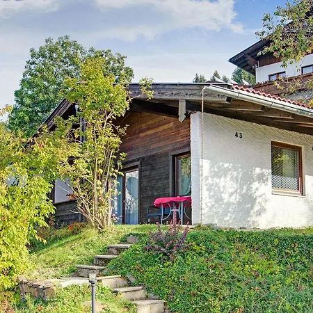 Quaint Chalet With Garden Terrace Fireplace Play Equipment شاليه